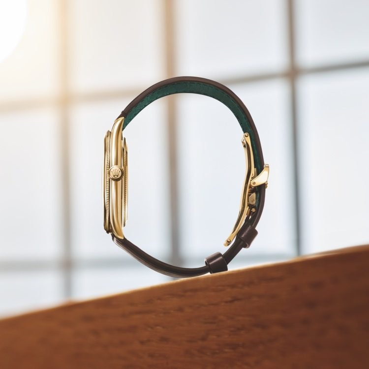 04.Checkerboard m52508 0006 2302uf 001 750x750 portrait