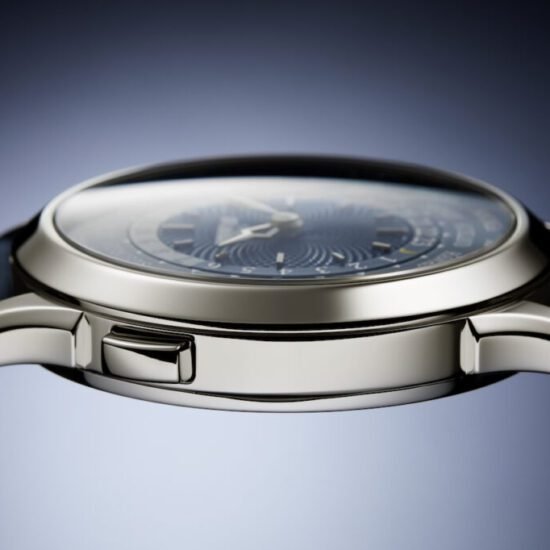 Blog 34 Patek Philippe 5330G: Un reloj de hora mundial con una innovadora visualización de la fecha