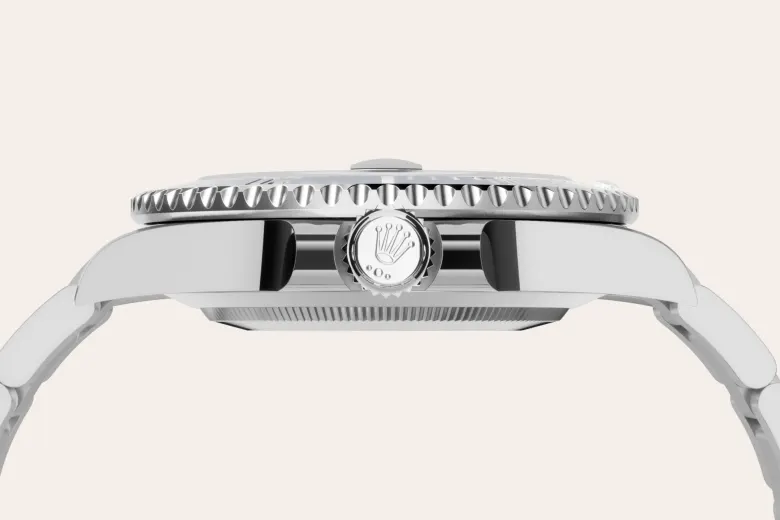 Submariner Date 15 m126619lb 0003 060.webp
